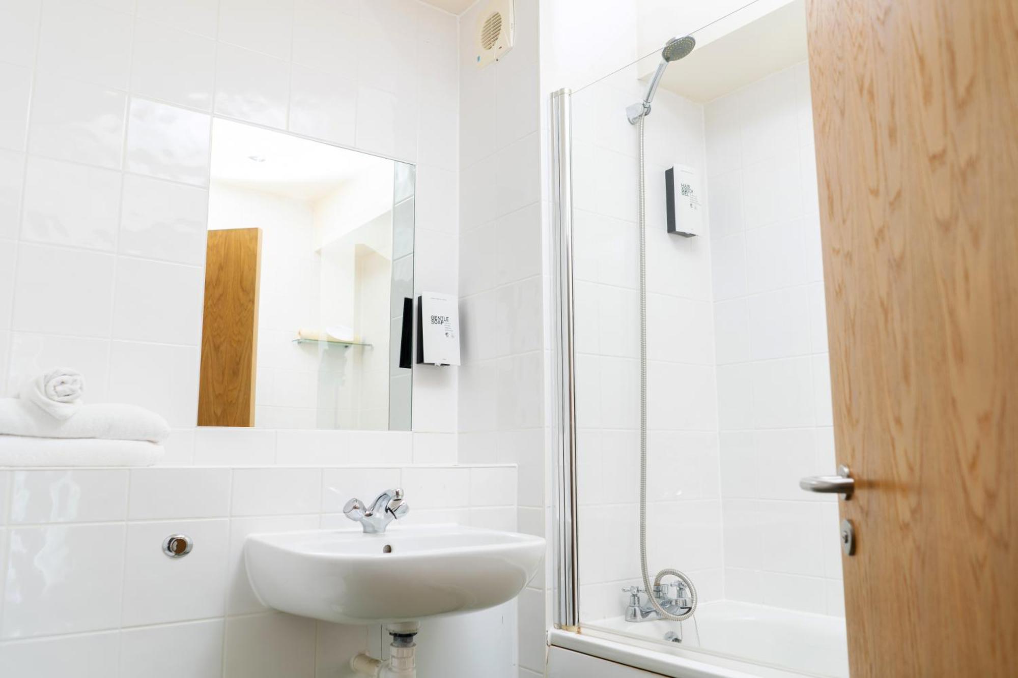 Croyde Bay Hotel Or Self Catering Eksteriør bilde